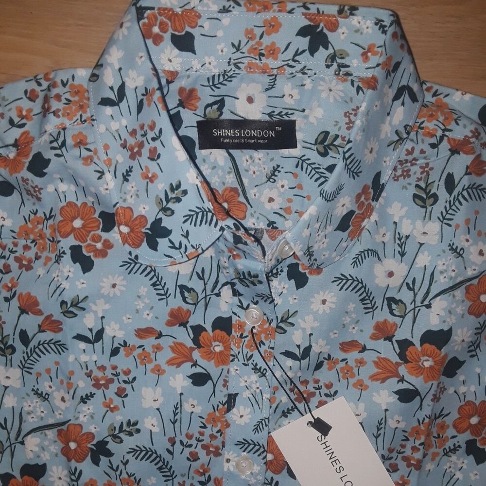 NEW WITH TAGS $79 Shines London floral flora shirt